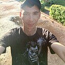 Виктор, 33 года