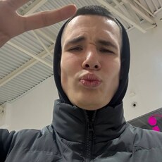 Фотография мужчины Максим, 19 лет из г. Ульяновск