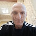 Юра, 44 года