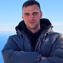 Артур, 24 года