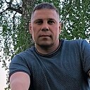 Валера, 42 года