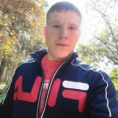 Фотография мужчины Серега, 28 лет из г. Шелехов