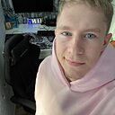 Максим, 21 год