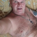 Юрии, 52 года