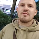 Максим, 33 года