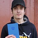 Максим, 19 лет