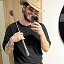 Артур, 25 лет