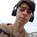 Максим, 22 года