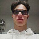 Денис, 20 лет