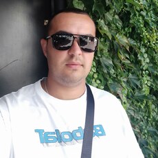 Фотография мужчины Yuriy, 34 года из г. Днепр