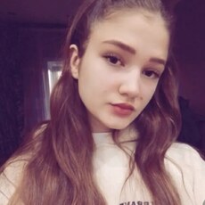 Фотография девушки Оля, 18 лет из г. Астрахань