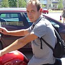 Виктор, 33 года