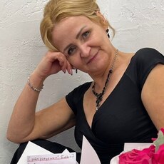 Фотография девушки Елена, 45 лет из г. Усть-Каменогорск