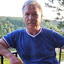 Влад, 64 года