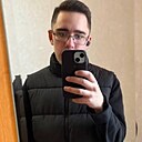 Артём, 22 года