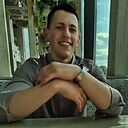 Роман, 25 лет