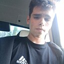 Максим, 20 лет