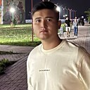 Дильмурат, 21 год