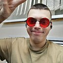 Максим, 23 года