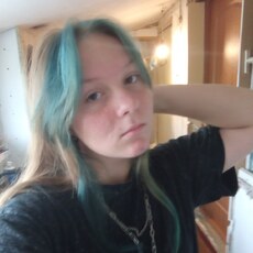 Фотография девушки Полина, 18 лет из г. Симферополь