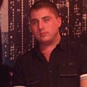 Денис, 33 года