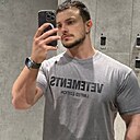 Артём, 32 года