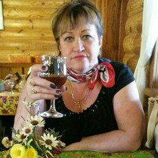 Фотография девушки Нина, 61 год из г. Санкт-Петербург