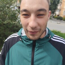 Фотография мужчины Алексей, 19 лет из г. Находка