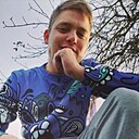 Максим, 23 года