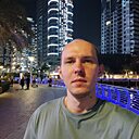 Денис, 33 года