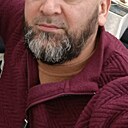 Султан, 46 лет