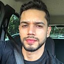 Роман, 20 лет