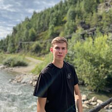 Фотография мужчины Рома, 25 лет из г. Усть-Каменогорск