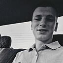 Илья, 22 года