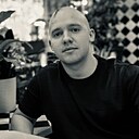 Артём, 24 года