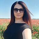 Влада, 33 года