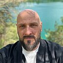 Михаил, 42 года