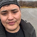 Оралхан, 22 года