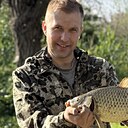 Василий, 33 года