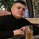 Максим, 23 года