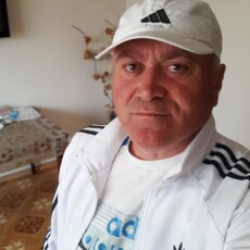 Фотография мужчины Валерий, 61 год из г. Нальчик