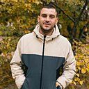 Миша, 33 года
