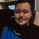 Виктор, 23 года