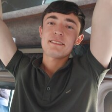 Фотография мужчины Мехроч, 20 лет из г. Красноярск