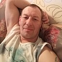 Простой, 44 года