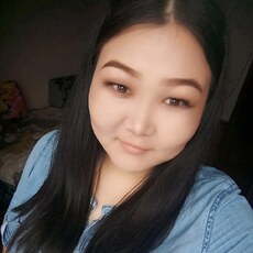 Фотография девушки Сэсэг, 31 год из г. Мирный (Якутия)