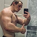 Денис, 32 года