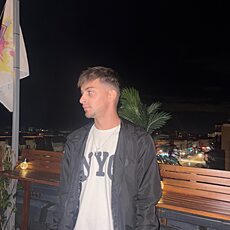 Фотография мужчины Fery, 23 года из г. București