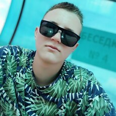 Фотография мужчины Илья, 21 год из г. Мурманск