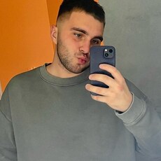 Фотография мужчины Артем, 21 год из г. Варшава